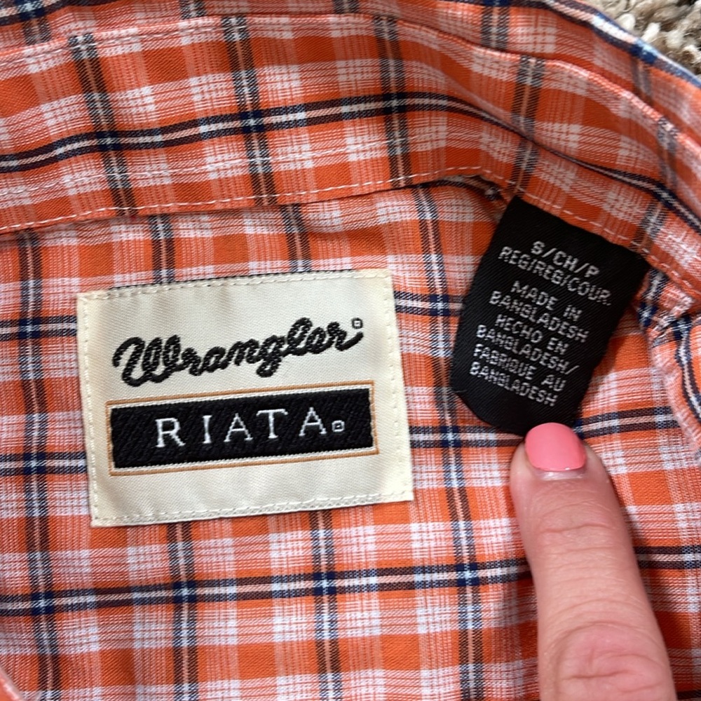 Wrangler Rita Button Up Shirt - Picture 2 of 3